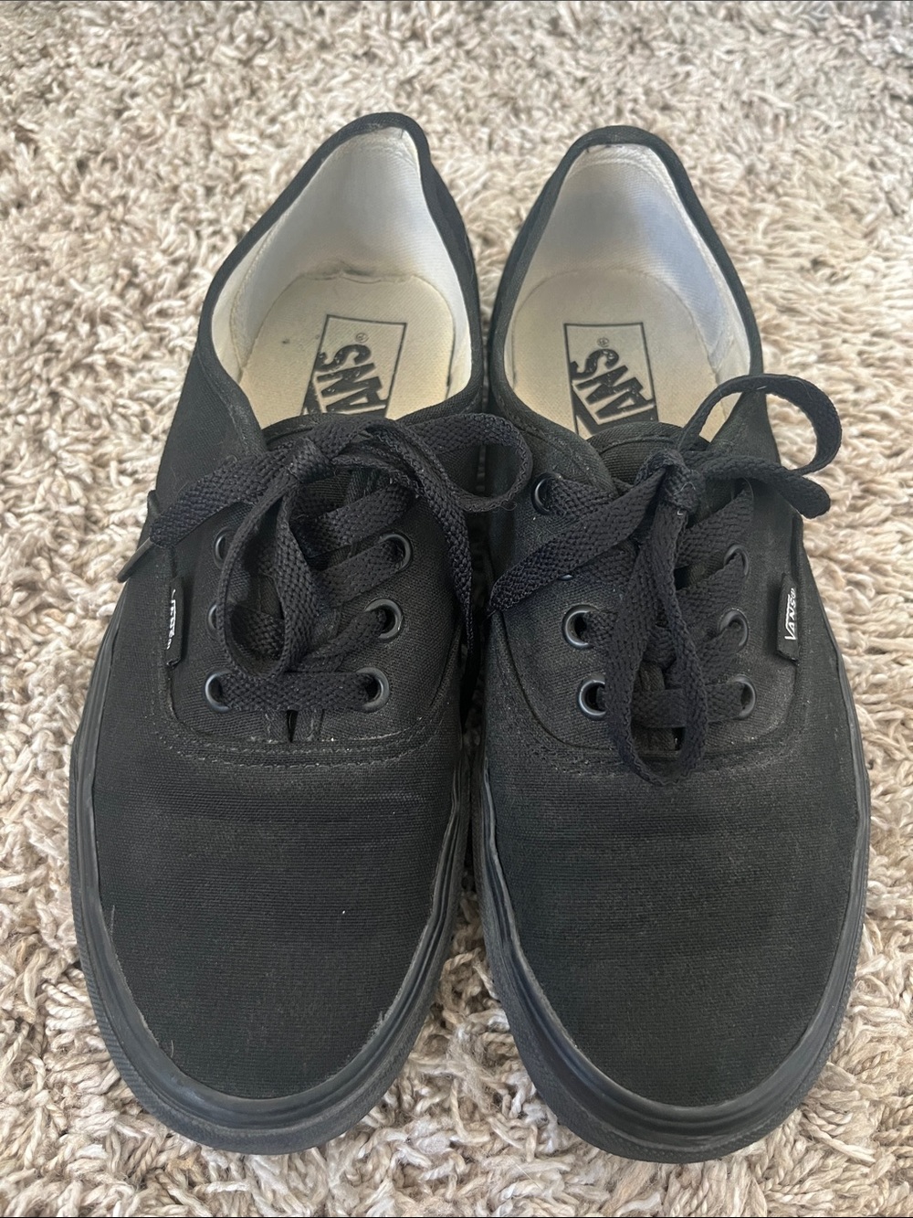 Vans All Black Authentics. Women’s 7.5
